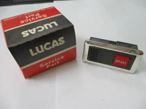 1976-1980 MGB brake failure warning lamp on the dash NOS Lucas 30856, AAU2092 - Picture 1 of 3