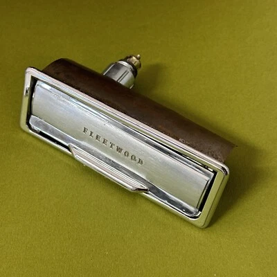 1970 CADILLAC FLEETWOOD REAR ASH TRAY Housing Right Side - Image 1 of 4