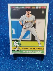 Béisbol Topps Heritage 2025 #75 Spencer Horwitz Pittsburgh Pirates - Imagen 1 de 2