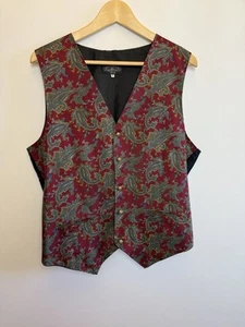 Tie Rack Men’s Medium Vintage 100% Silk Red Paisley Waistcoat - Picture 1 of 10