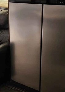 Norcold N2118 Stainless Steel Lower Refrigerator L Door&Handle(NO Flapper) -used - Picture 1 of 5