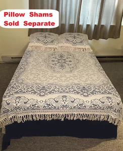 Copriletto Windermere King con frange in pizzo 96" x 100" misto cotone avorio - Foto 1 di 14