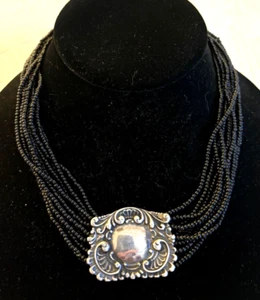 VINTAGE BLK BEADED CHOKER W/STERLING VICTORIAN SIGNED TOREE DECORATIVE PLAQUES - Picture 1 of 12