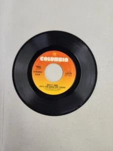 Billy Joel - Only The Good Die Young - Columbia (45RPM 7")(AA170)  - Bild 1 von 3