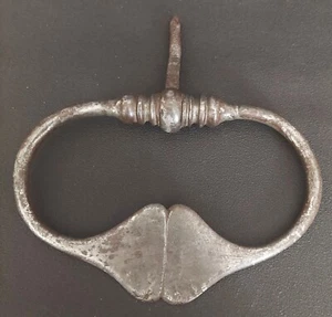 Heurtoir de porte fer forgé époque XVIIème grand modèle - Picture 1 of 7