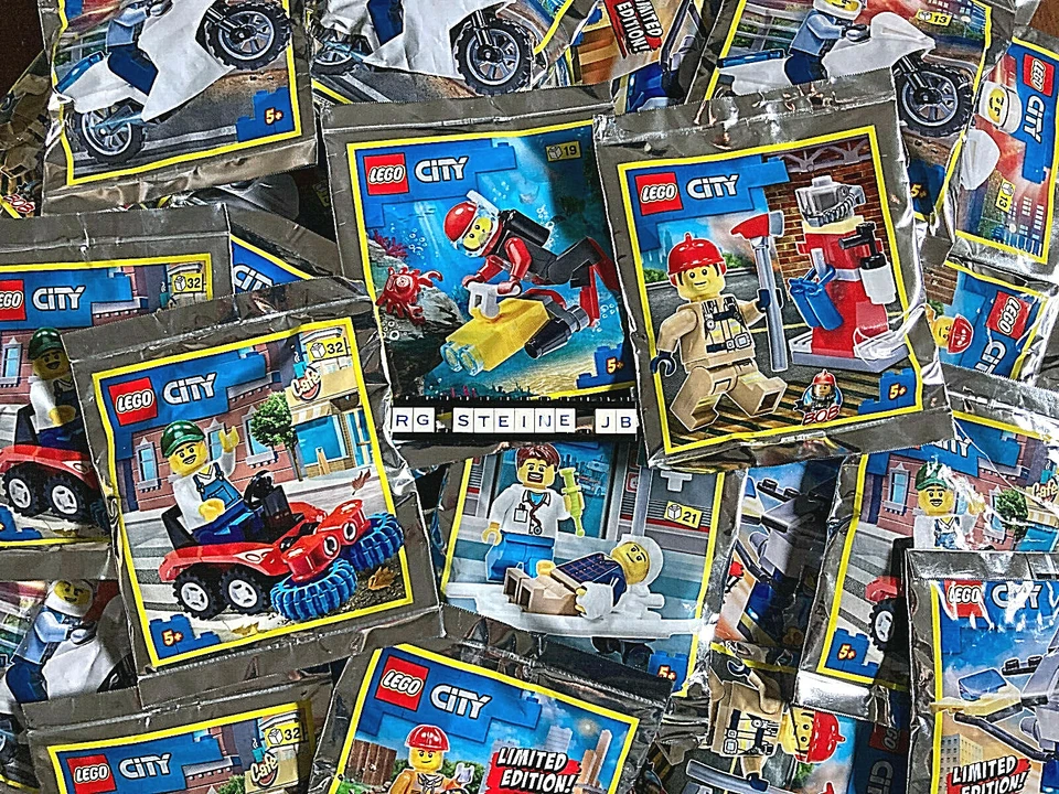 Lego City Figuren Zubehör AUSSUCHEN Minifiguren Creator Polizist Feuerwehrmann - Bild 1 von 4