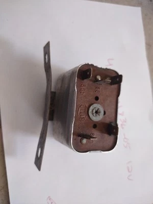 Jaguar XJ6 XJS Head Lamp Light Relay 1976-1992 Hella #C38616 4rd 001836-05 - Image 1 of 4