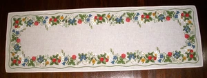 SWEDISH FLOWER & BERRY DESIGN BY HYA 33 INCH BY 10.5 INCH TABLERUNNER - Picture 1 of 4