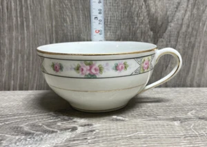 Noritake Hand Painted Nippon M Wreath Gold Trim Coffee / Tea Cup HTF Pattern - Bild 1 von 6