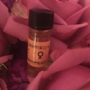Venus Oil (Planetary Oil) 1 dram bottle  - Picture 1 of 4
