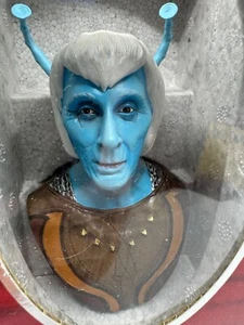 Star Trek Andorian Bust Figure Figurine Sideshow Collectibles TOS Aliens - Picture 1 of 15