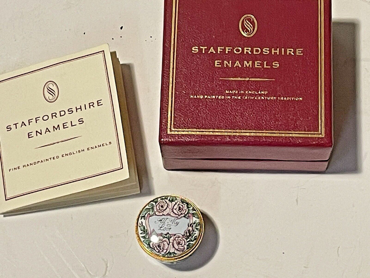 英国STAFFORDSHIRE ENAMELS ピルケース　テディベアピルケース 英国STAFFORDSHIRE ENAMELS ピルケース テディベアピルケース