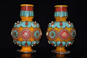 Colecciona un par de jarrones tibetanos antiguos con incrustaciones de cera de miel turquesa de piedras preciosas - Imagen 1 de 9
