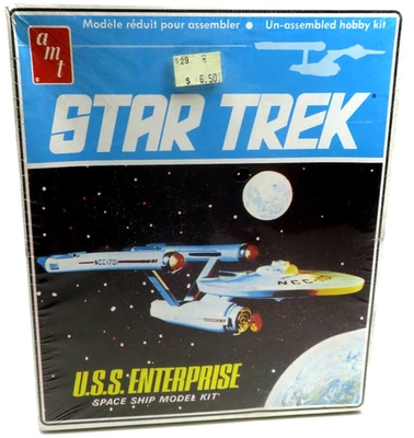 AMT ERTL Star Trek U.S.S. Enterprise Model Kit #6676 - Image 1 of 4