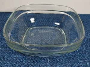 Rubbermaid Glass Container 2.5-cup/591mL 7N62 DISCONTINUED No Lid - Picture 1 of 4