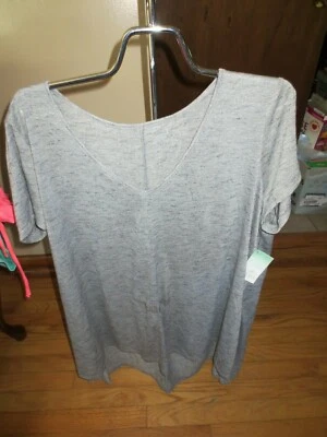 Top largo manga corta cuello en V gris Decree para mujer talla XL NUEVO CON ETIQUETAS Foto 1 de 3