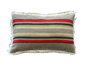 Pottery Barn x Pendleton Yakima Kunstfell gestreift Lendenkissen braun 16 x 26 - Bild 1 von 8