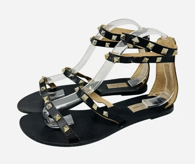 Sandalias planas de gladiador Valentino Garavani Rockstud de cuero negro 37,5 PARA REPARACIÓN Foto 1 de 4