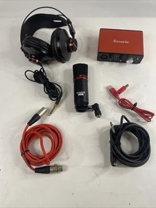 Focusrite Scarlett Solo Studio Audio Recording Interface w Mic & Head... - Picture 1 of 11