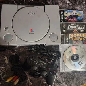 Sony PlayStation PS1 Console SCPH-9001 Tested w/ Controller Cables & 4 Games - Picture 1 of 21