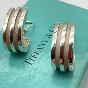 Tiffany & Co. Atlas Groove Omega Hoop Silver Clip-on Earrings 17.2g - Picture 1 of 13