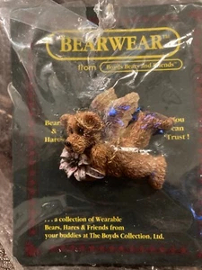 Boyds Bears Vintage Retired Angel Pin -Angelica With Lily - Picture 1 of 2