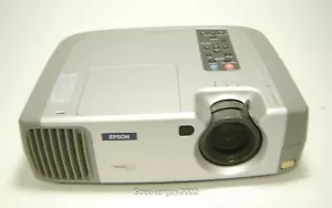 Epson PowerLite 811P Projector / EMP-800UG / 0418M -- CC - Picture 1 of 6