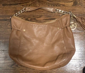 Michael Kors Brown Whipstitch Tassle Hobo Shoulder Bag Purse Gold Hangtag MK - Picture 1 of 6