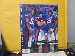 1998 New England Patriots Yearbook NFL - Picture 1 of 1