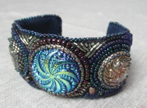 The Chic Bohemian Beaded Embroidered Cuff - Blue Teal Navy - d5 pp - Picture 1 of 9