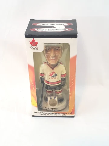 NHLPA Canada Olympic Hockey Lemieux Bobble Head Doll Hand Painted New in Box Cover