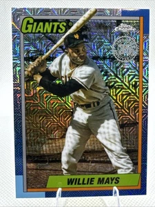 2025 Topps Update Willie Mays 1990 Topps Chrome Silver Pack #U90C-62 - Picture 1 of 2