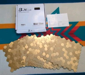 BeNice Premium Peel & Stick Wall Tiles 10 Sheets Each 11x12" Backsplash Gold NEW - Picture 1 of 8
