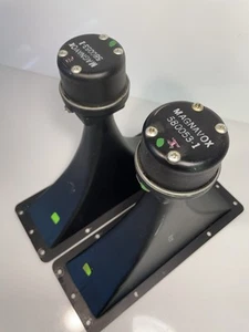 Vtg Pair Of Magnavox 4x10 Metal Horn Tweeters # 580053-1 Working - Picture 1 of 24