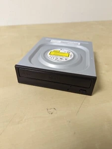 LG GH24NSD1 DVD-Brenner Intern 24x SATA - CD-R / RW DVD±R DL Schwarz M-Disc - Bild 1 von 7