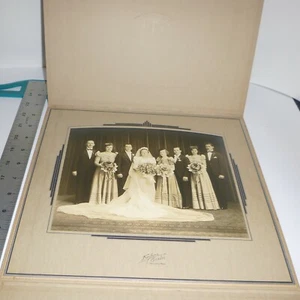 1930’s Wedding Photo lg Bridal party Stand up folder Fonfarra Studio Chicopee MA - Picture 1 of 3