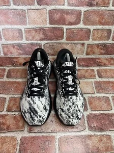 Brooks Adrenaline GTS 23 Black, White & Gray Sneakers Shoes Women Size 10.5 D - Picture 1 of 17