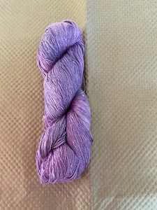 Handmaiden Flyss (65% seda, 35% lino 400 m / 100 g) nuevo sin etiquetas precio de venta sugerido por el fabricante 40 $ - Imagen 1 de 5