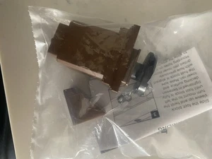 TREX verstellbarer Fußverschluss pC Farbe Baumhaus THFTBLKPC für das Treppengeländer - Bild 1 von 3