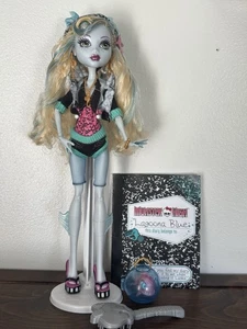 Monster High Boo - Original Creeproduction Lagoona Blue Puppe Neu Nur Display - Bild 1 von 5