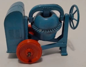 Matchbox Lesney Cement Mixer hellblau Factory Backward Wheel Assembly defekt  - Bild 1 von 10