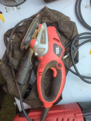 BLACK & DECKER PM3000 Sander - Image 1 of 4