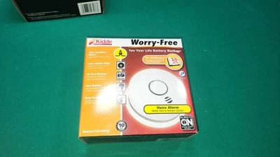Detector de humo cableado sin preocupaciones Kidde 10 años con sensor fotoeléctrico y voz Foto 1 de 4