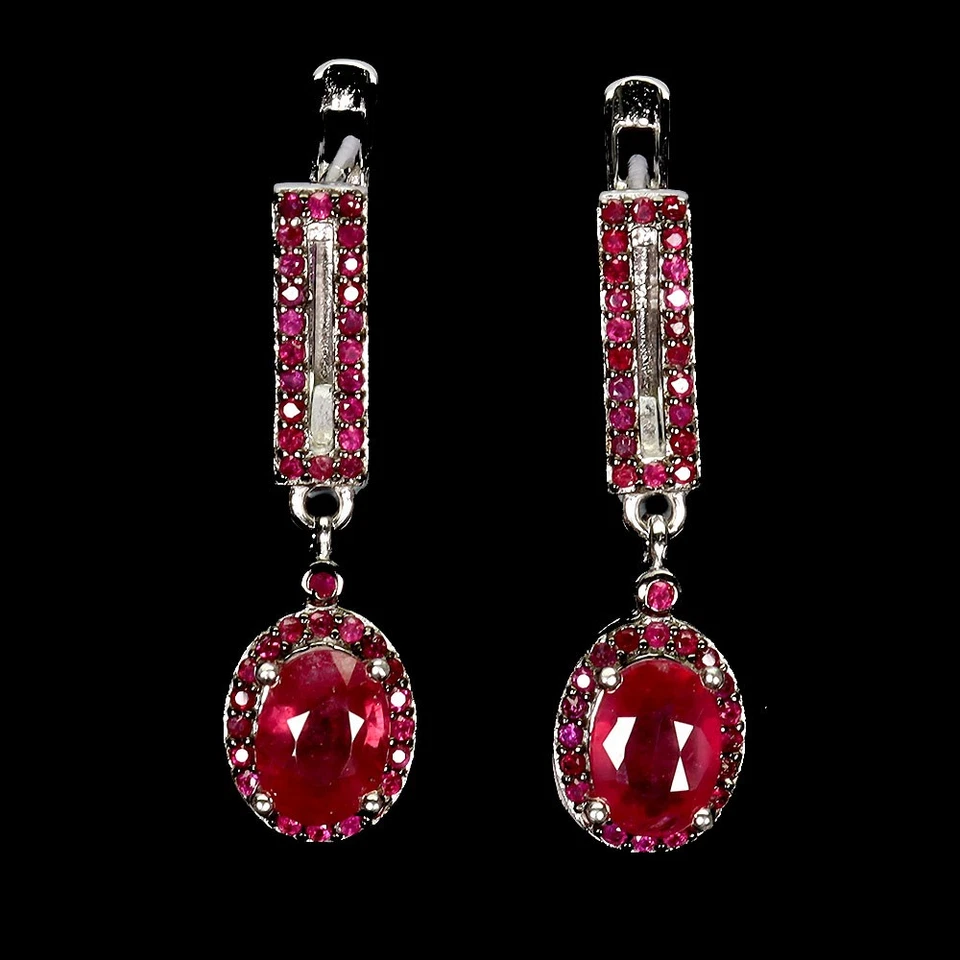 925 Orecchini Argento Sterling Ovale Rubino 7x5mm Rubino Myanmar Gemma Gioielli - Immagine 1 di 4