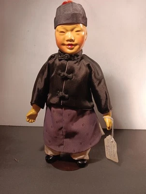 Muñeca Turista Asiática Tela Y Composición Buen Estado Sin Grietas Foto 1 de 4