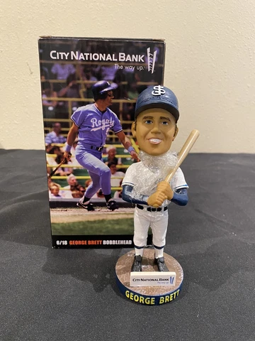 George Brett San Jose Bees Kansas City Royals Bobblehead RARE BOBBLE 2016 SGA Cover