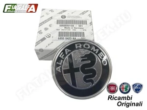 Alfa Romeo Giulia (2016-) rear emblem 50568188 new, original - Picture 1 of 1