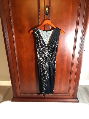 ELIE TAHARI Bergdorf Goodman Women's Dress Size 6 Sleeveless V-Neck Ruche Waist - Image 1 of 4
