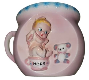 Tasca da parete ceramica vintage anni '50 "Sua" bambina Rubens originale #572 Kitsch - Foto 1 di 4