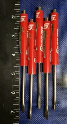 Destornillador de bolsillo magnético a presión rojo de Alexander Tool 1 pieza Foto 1 de 3